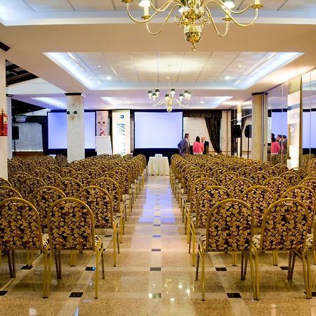 ホテル Ramada By Wyndham Buenos Aires Vicente López ビジネス 写真