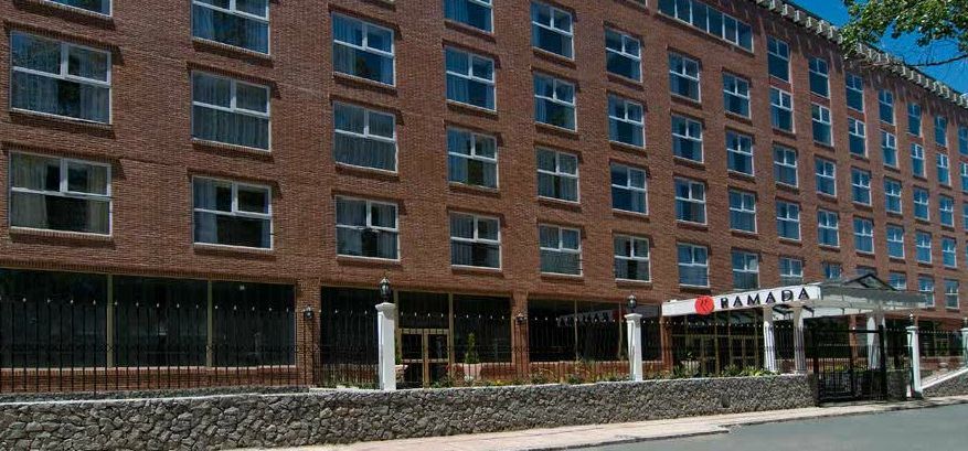 ホテル Ramada By Wyndham Buenos Aires Vicente López エクステリア 写真